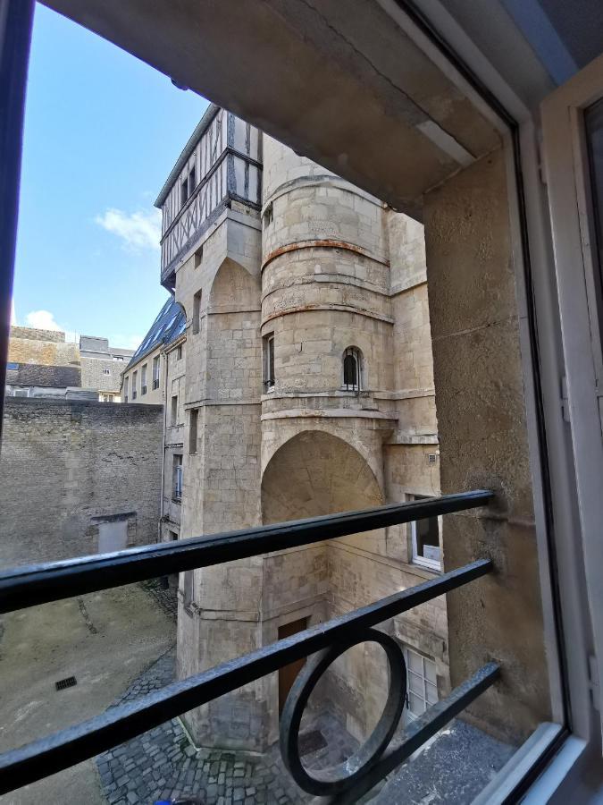 Studio En Duplex Dans Un Hotel Particulier Caen Kültér fotó